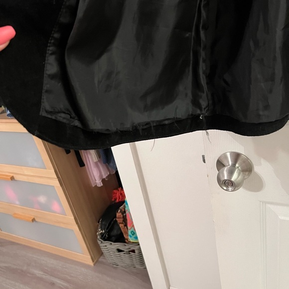 Leather jacket - Picture 6 of 7